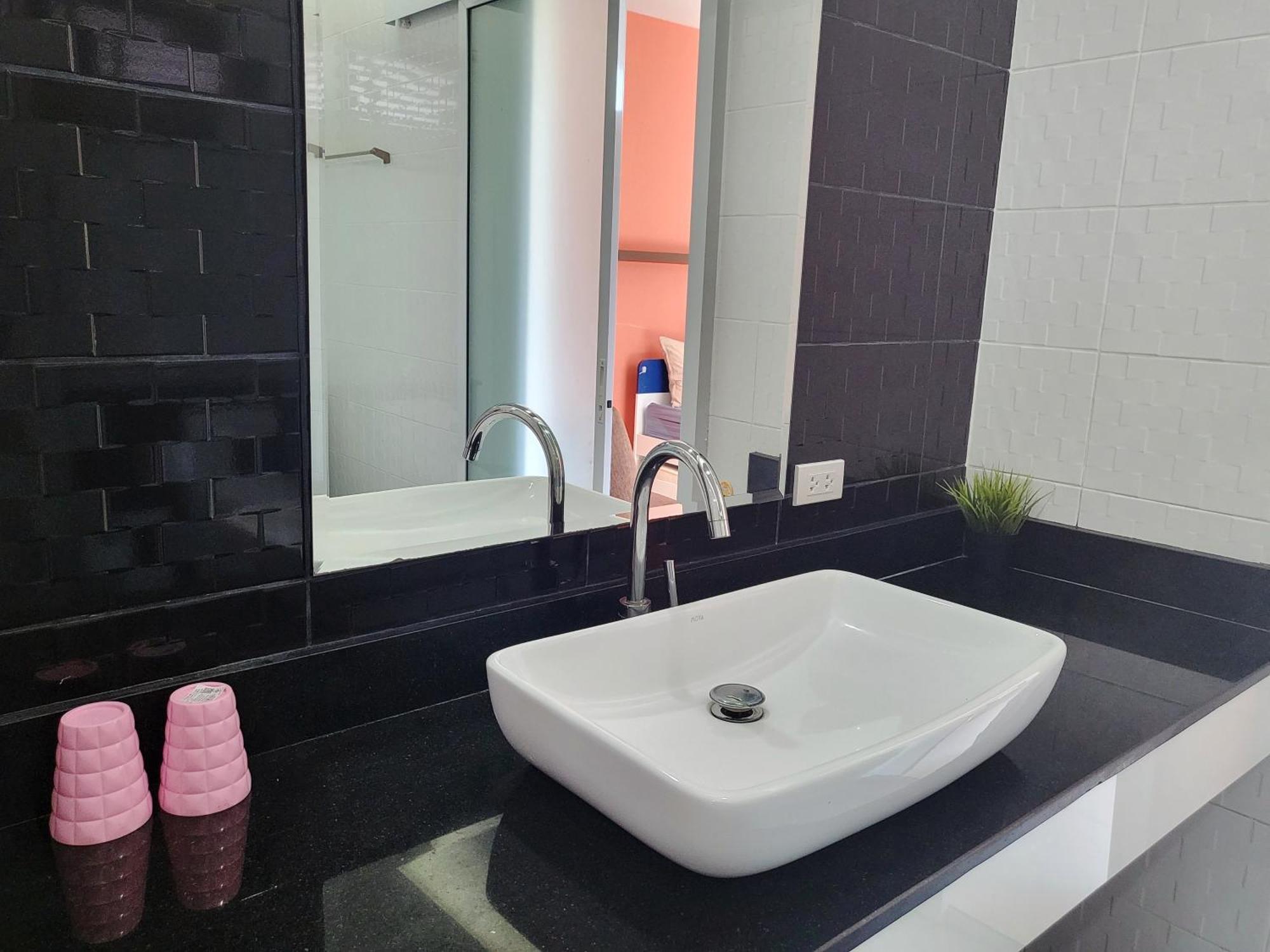 E Villa , Private Pool Villa For Your Family Hua Hin Esterno foto
